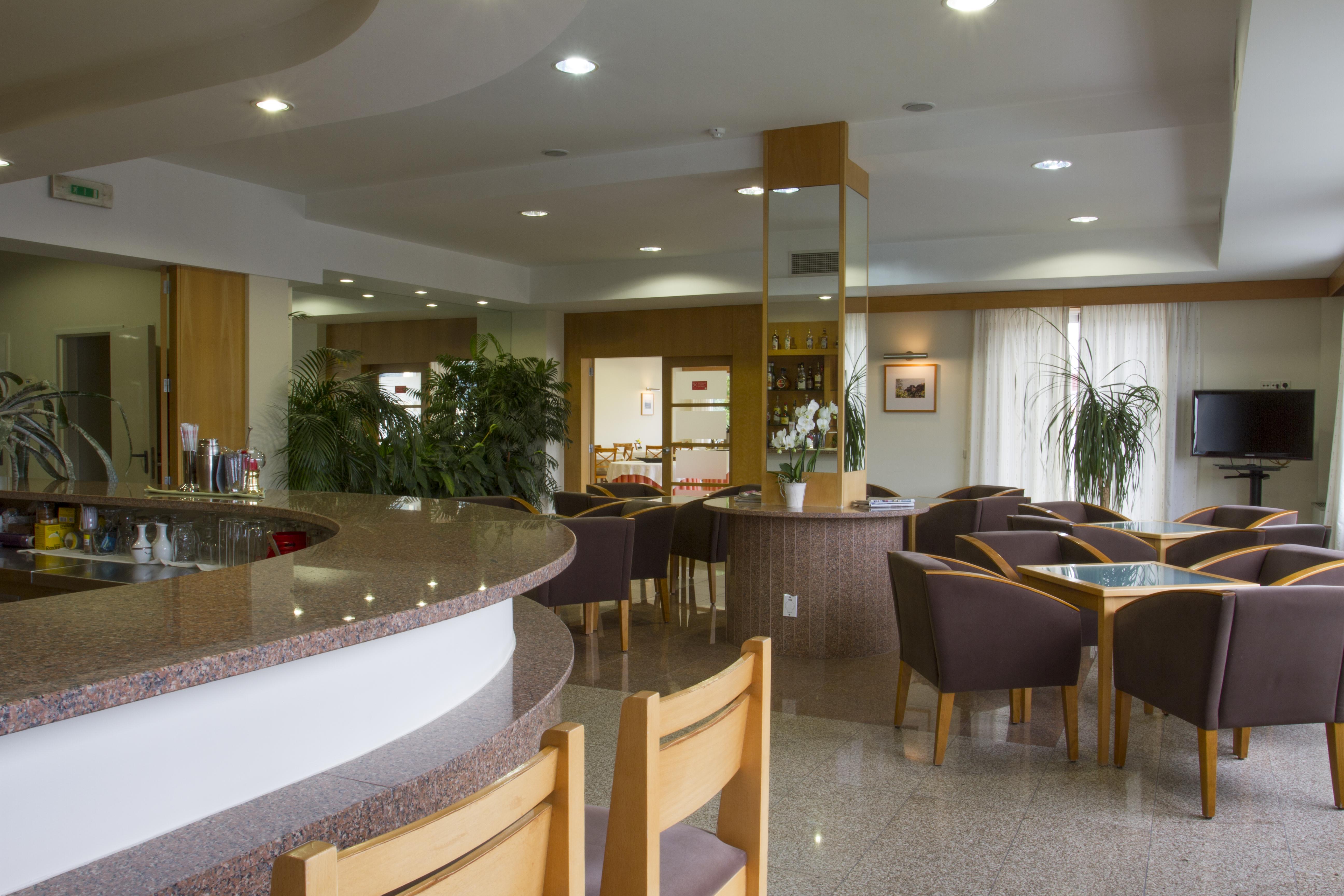 Hotel Aguiar Da Pena ヴィーラ・ポウカ・デ・アギアル エクステリア 写真